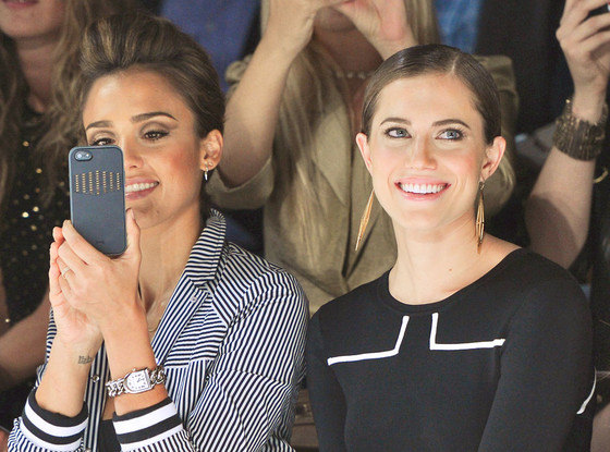 Jessica Alba, Allison Williams Jessica Alba, Allison Williams
